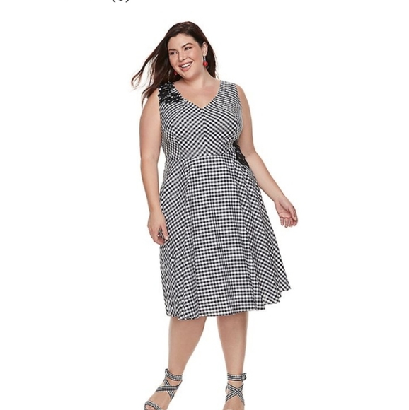 chaya Dresses & Skirts - Chaya black and white gingham dress